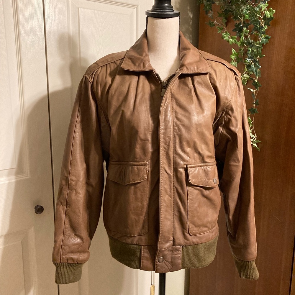Vintage Preston & York Brown Leather Bomber Jacket size small with map lining